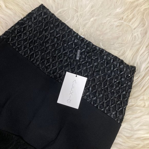 COPY - ALEXIS Sequin Embellishments Knee-Length Skirt - Picture 7 of 12